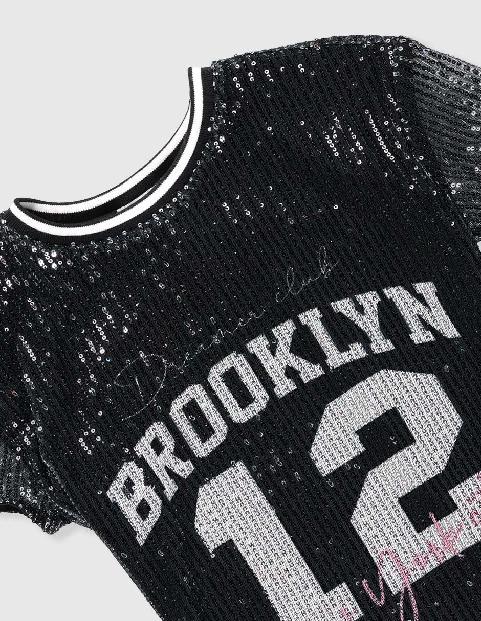 Playera Brooklyn manga regular para niña 3